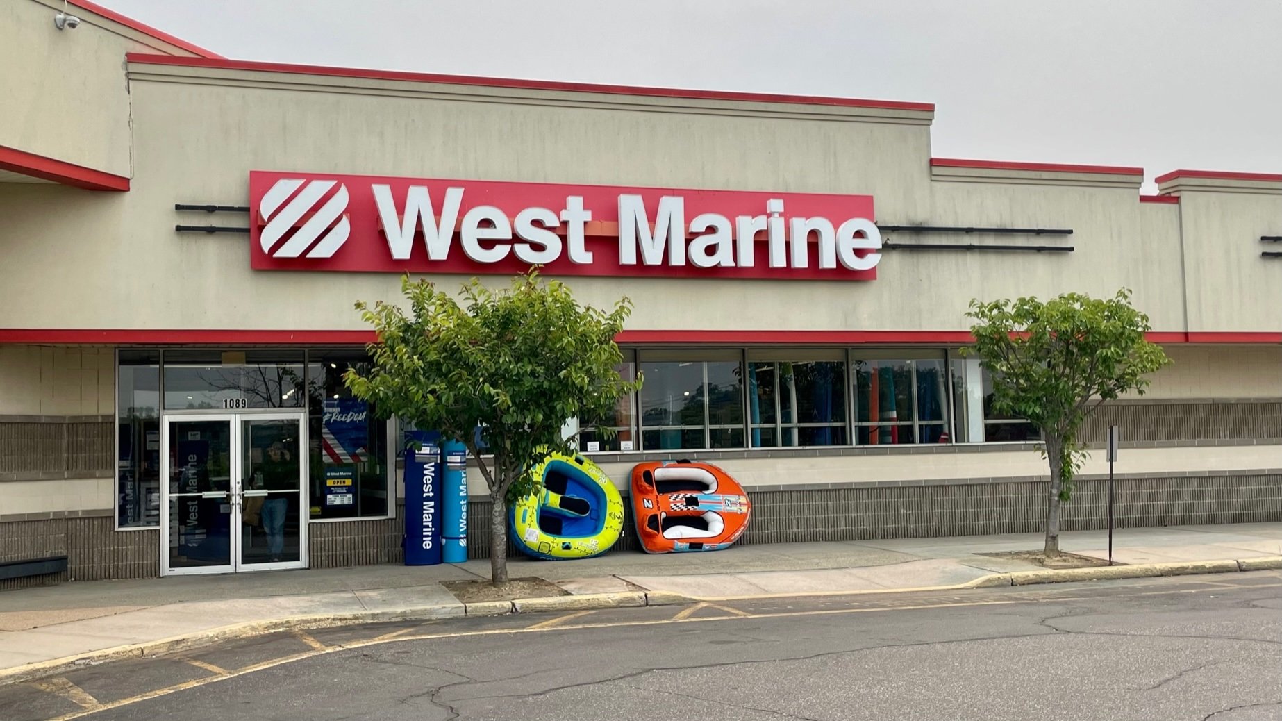 Boat Supplies, Fishing Gear & More Riverhead, NY 11901 West Marine